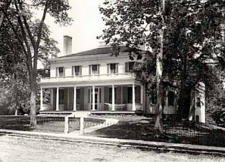 An old black and white photo of a large house in Oxford, Ohio.