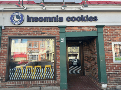 Store front of insomnia cookies