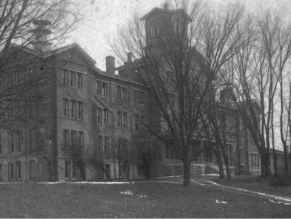 Black and white photo of Peabody Hall from the Western College for Women Historic District guide