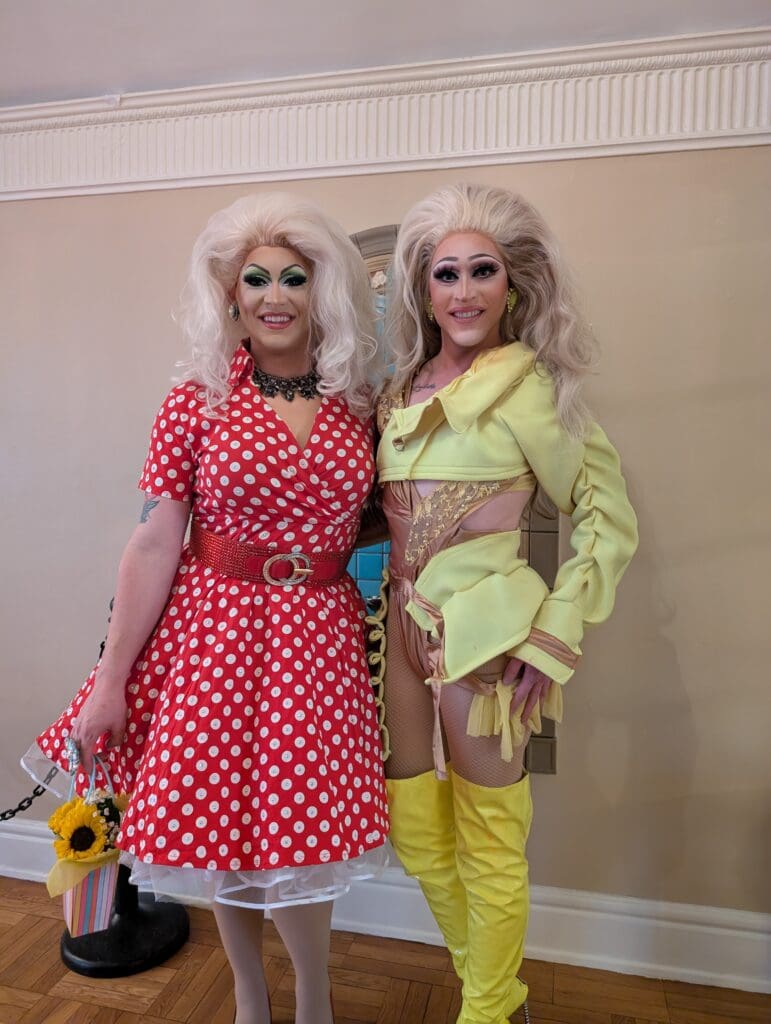 Roxie D. Mocracy (left) and PH Dee posing together before their first perforrmance.